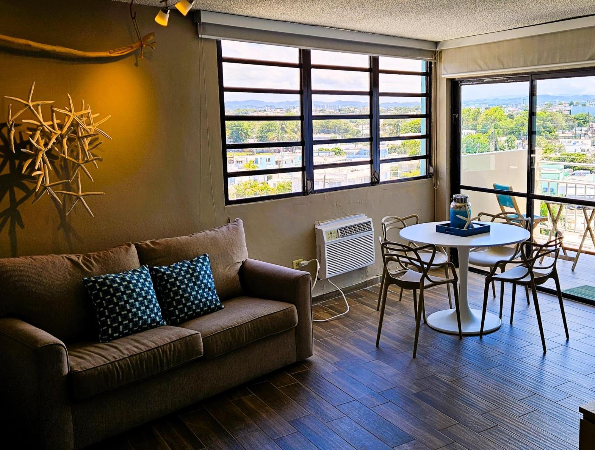 Kasa Starfish By The Sea Balcony Ocean And City View 圣胡安 外观 照片